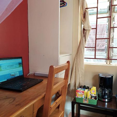 Mdawida Homestay Найроби Экстерьер фото