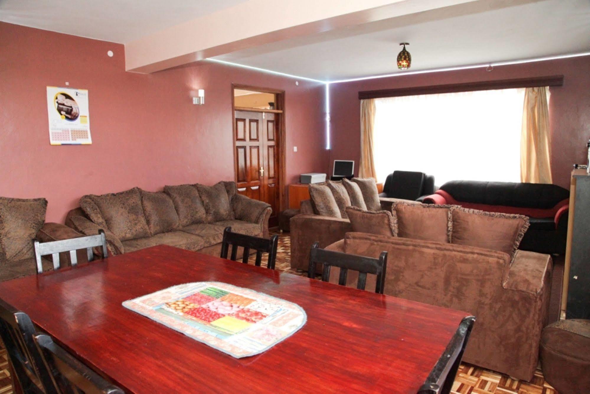 Mdawida Homestay Найроби Экстерьер фото